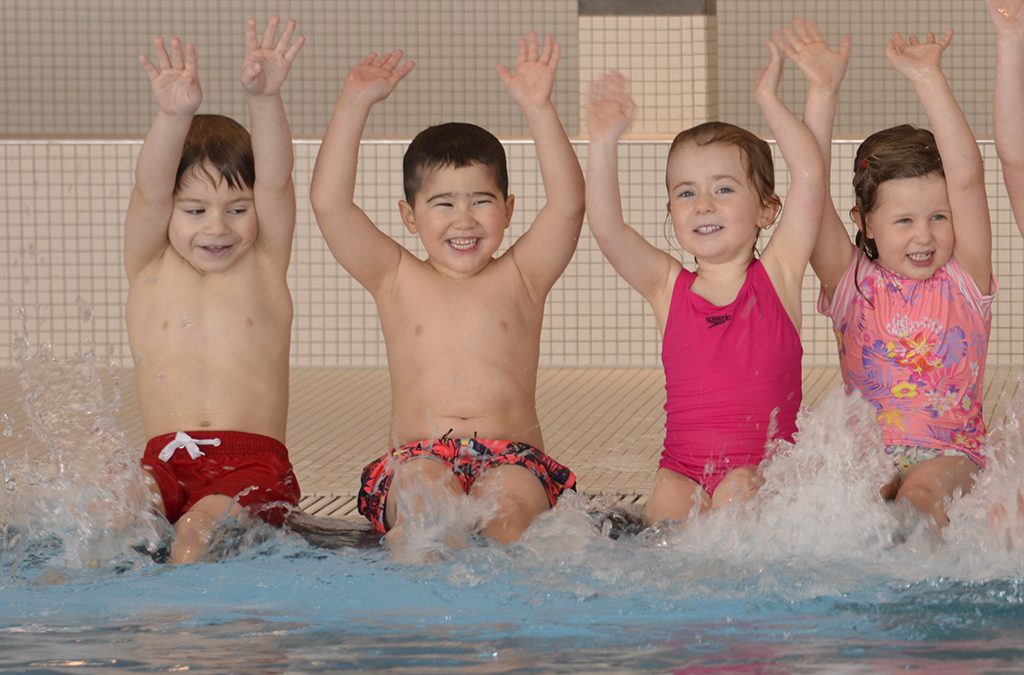 Kinderschwimmkurse Schwimmschule Oberuzwil ab 4.5 Jahren